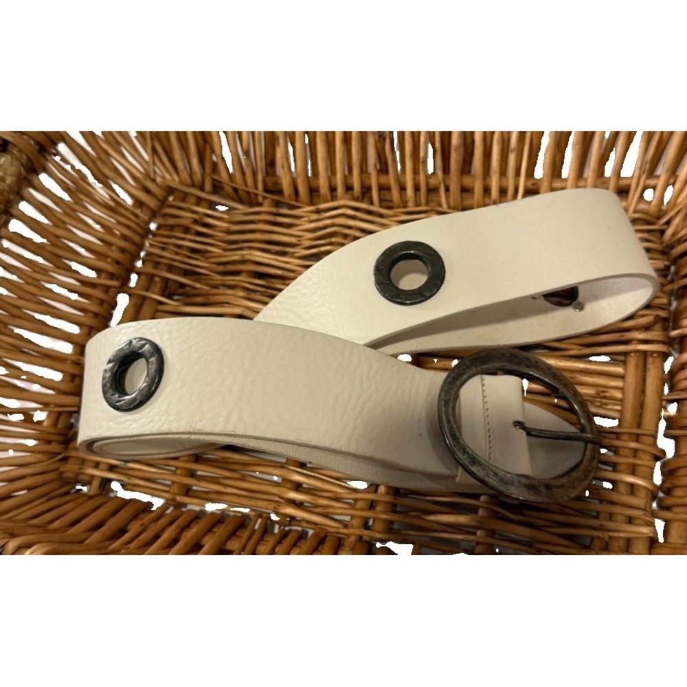 Vtg Garuglieri Womens XL Y2K White Belt Genuine Leather Grommet Holes Made Italy